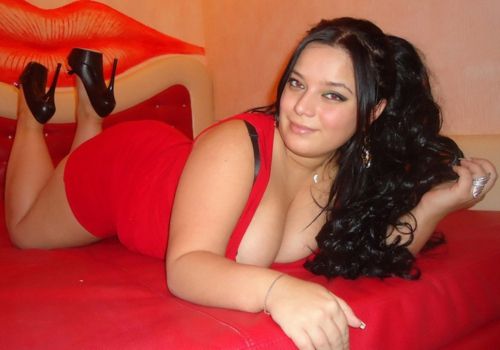 Проститутка Питера Мариночка Брюнетка c 5 размером груди у метро Проспект Большевиков Санкт-Петербург Фото-3