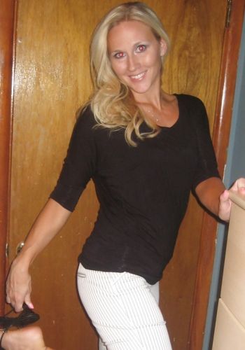 Индивидуалка СПб Иришка  +7(981)266-85-01