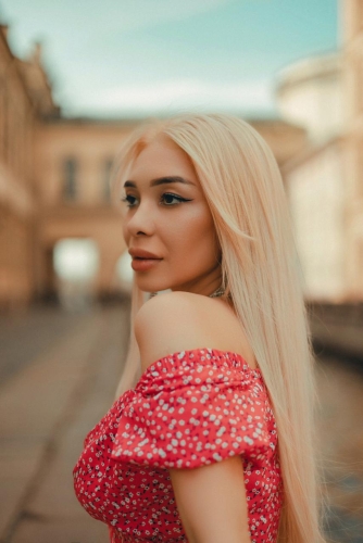 Проститутка Питера Марго Блондинка c 3 размером груди у метро Балтийская Санкт-Петербург Фото-3