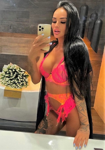 Индивидуалка СПб Кристинка +7(981)136-33-84