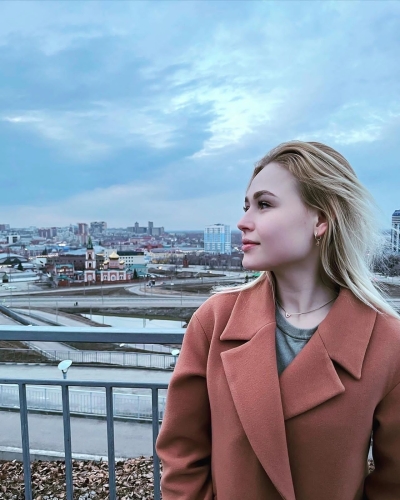 Проститутка Питера Виктория Блондинка c 2 размером груди у метро Комендантский проспект Санкт-Петербург Фото-3