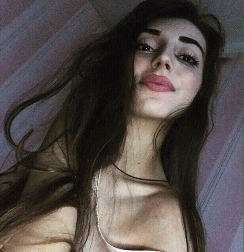 Проститутка Питера Валерия Шатенка c 2 размером груди у метро Комендантский проспект Санкт-Петербург Фото-3