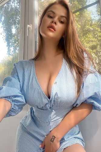 Проститутка Питера Харита Блондинка c 4 размером груди у метро Пролетарская Санкт-Петербург Фото-2