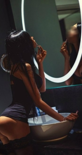 Индивидуалка СПб Марта Брюнетка c 2 размером груди у метро Проспект Просвещения Санкт-Петербург Фото-4