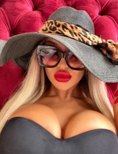 Проститутка Питера Илона Блондинка c 5 размером груди у метро Сенная Площадь Санкт-Петербург Фото-2